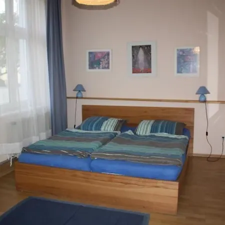Apartamento In Gruenderzeitvilla In Strandnaehe By Interhome *